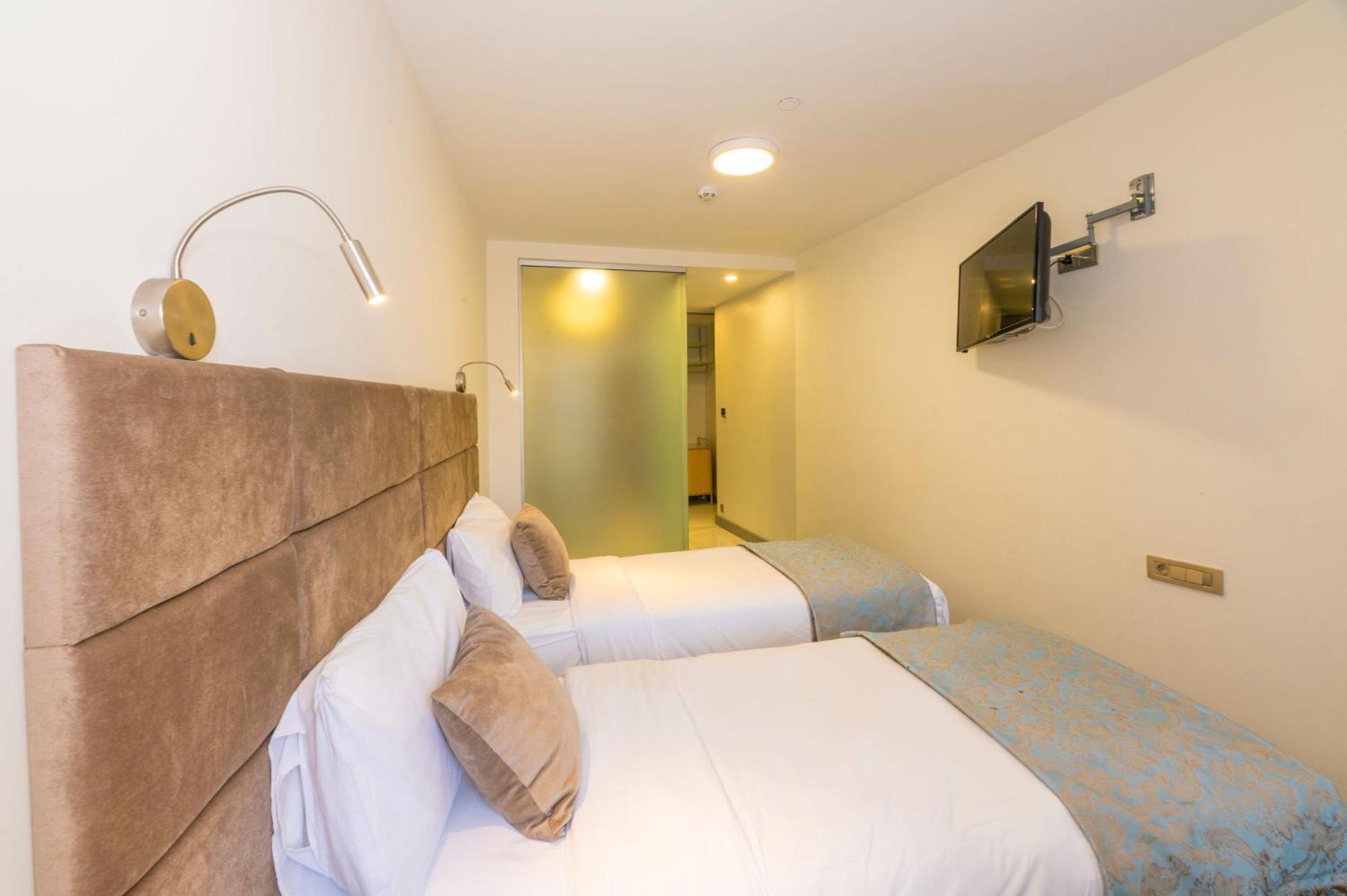 Taksim Hotel V Plus Istanbul Zimmer foto